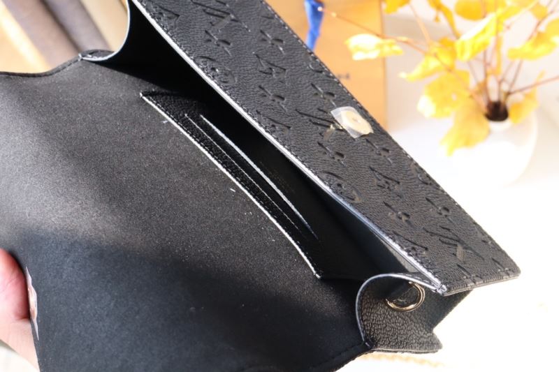 Louis Vuitton Purse